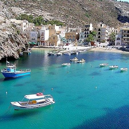 Seafront Penthouse With Terrace In Xlendi, Gozo公寓 外观 照片